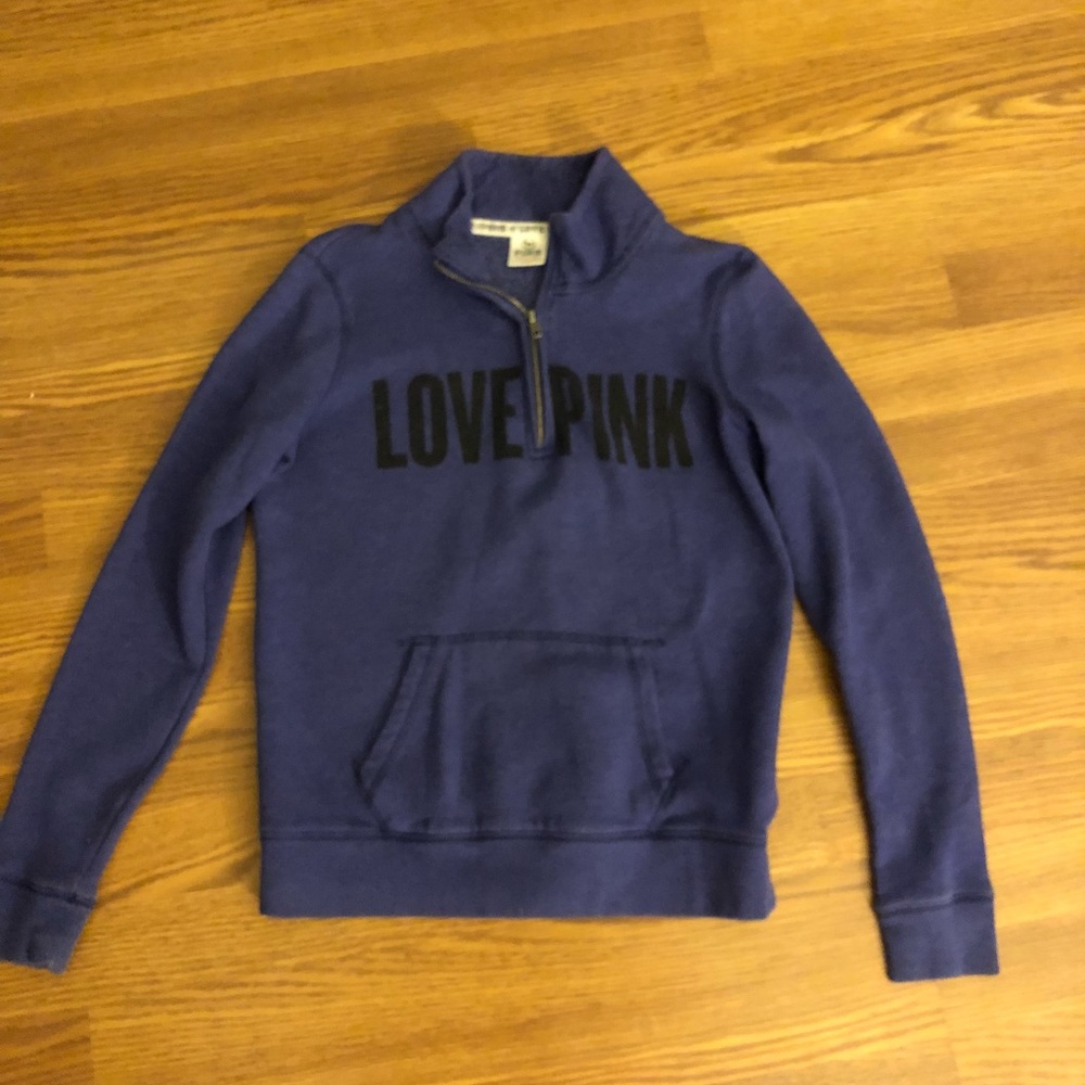 VS Pink sweatshirt